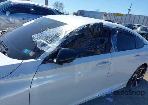 2022 Honda Accord Sport z USA, uszkodzony, nr VIN 1HGCV1F32NA103929